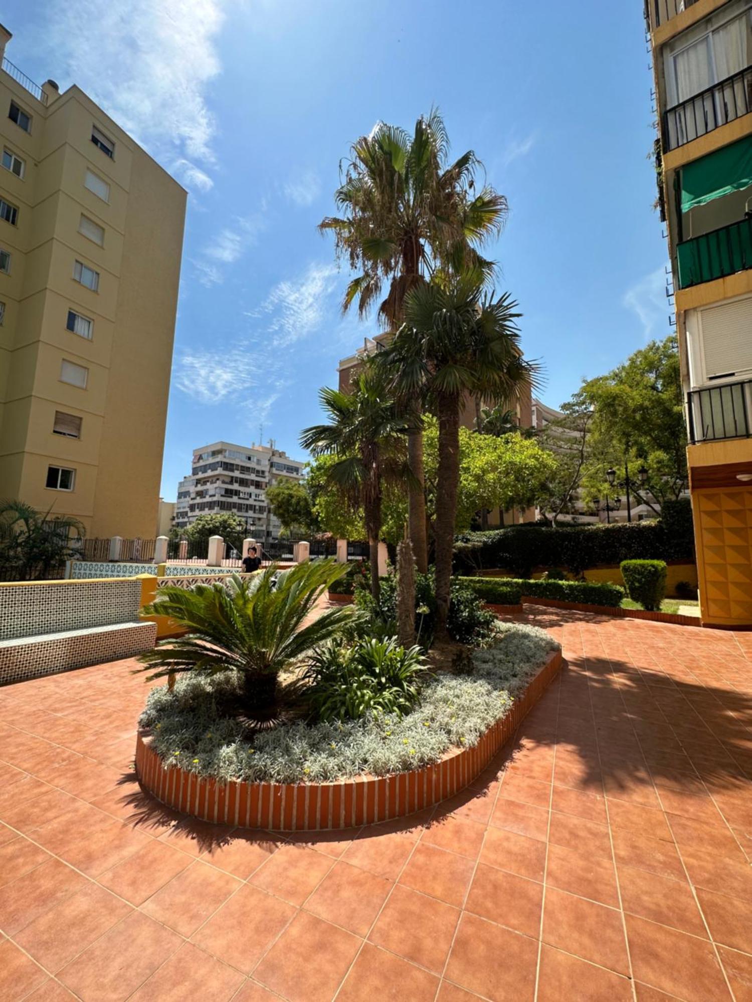 Moderno Centro De Apartamento